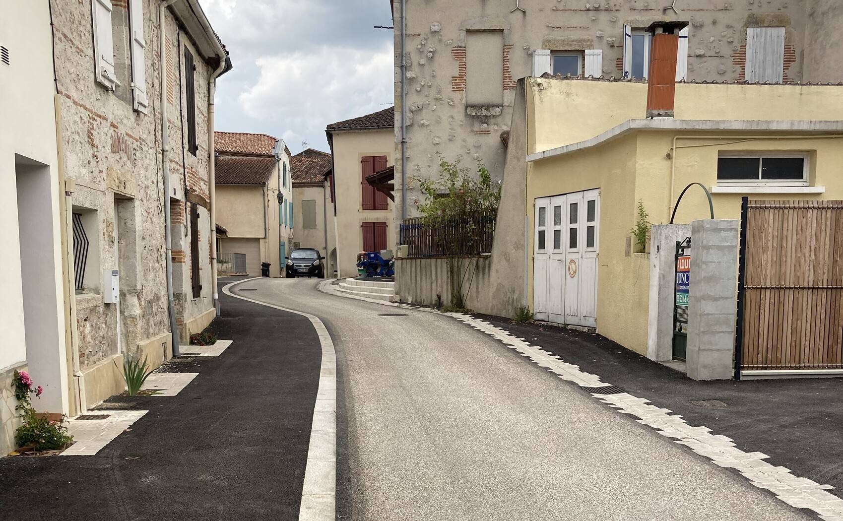 Grenaillage en cours de réalisation